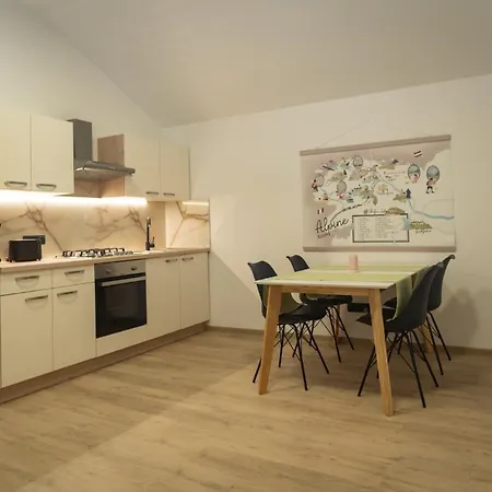 Apartment Cuckoo's Alpine Nest