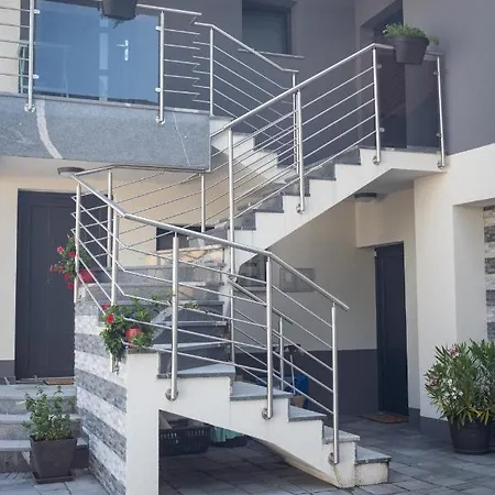 Apartman Cuckoo's Alpine Nest Lesce