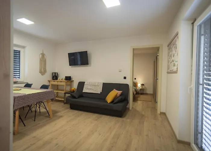 Cuckoo's Alpine Nest 아파트 *