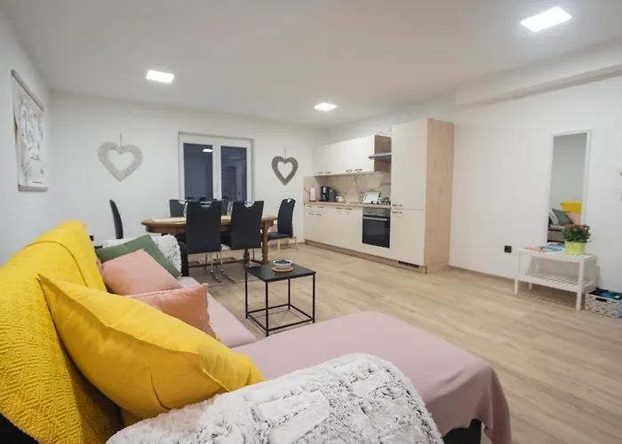 Cuckoo's Alpine Nest * 레쎄